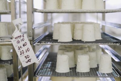 La Vache qui rit : à Lons-le-Saunier, Bel stabilise ses recettes avec l&rsquo;analyse en temps réel et un jumeau numérique